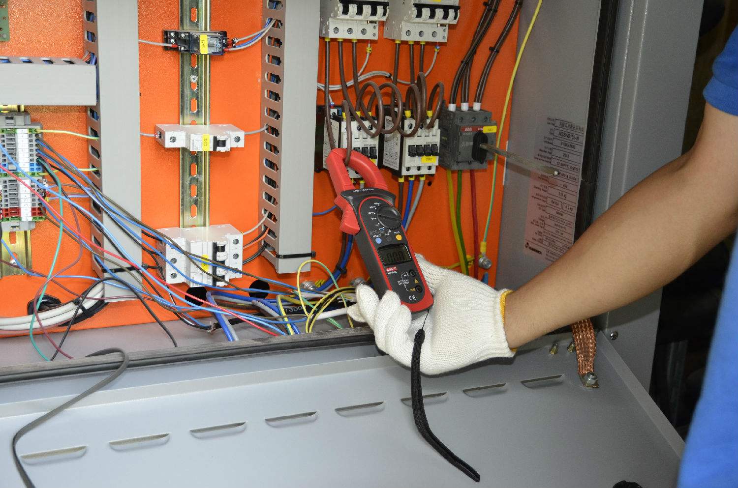 夏季地源熱泵空調怎樣清洗保養？